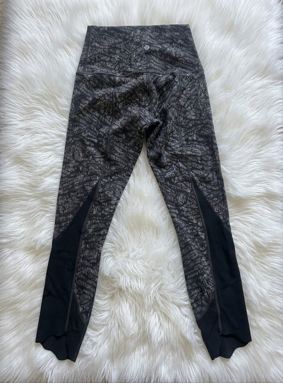 Lululemon Wonder Under Scalloped Crop Legging Pants